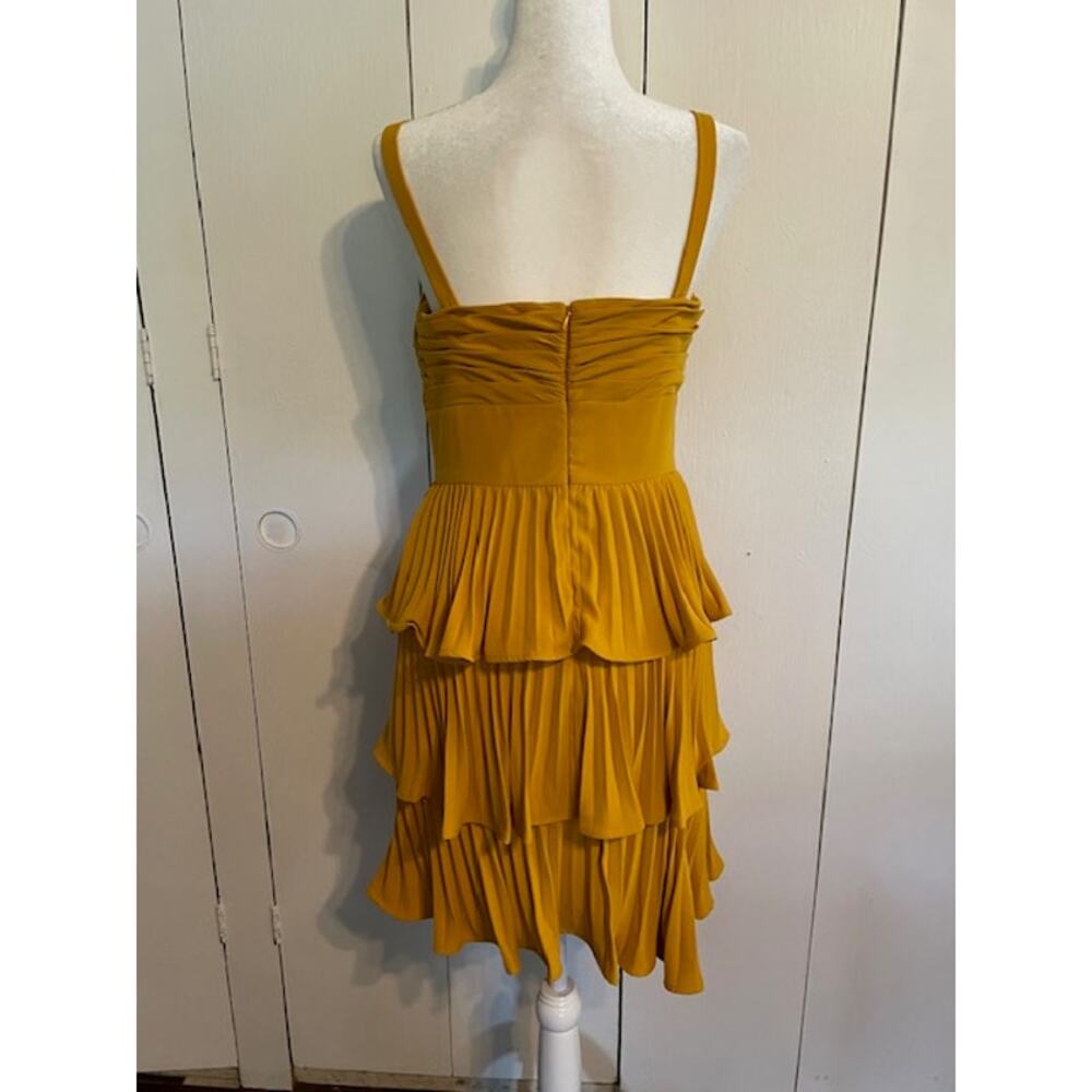 Gianni Bini Golden Yellow Elegant Sundress w/ Pleated Skirt Women Size 6 - Picture 4 of 7
